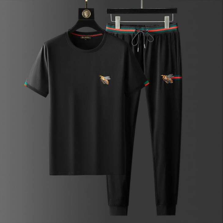 Picture of Gucci Shirt Pant Suits _SKUGucciM-4XL25cn2300622004